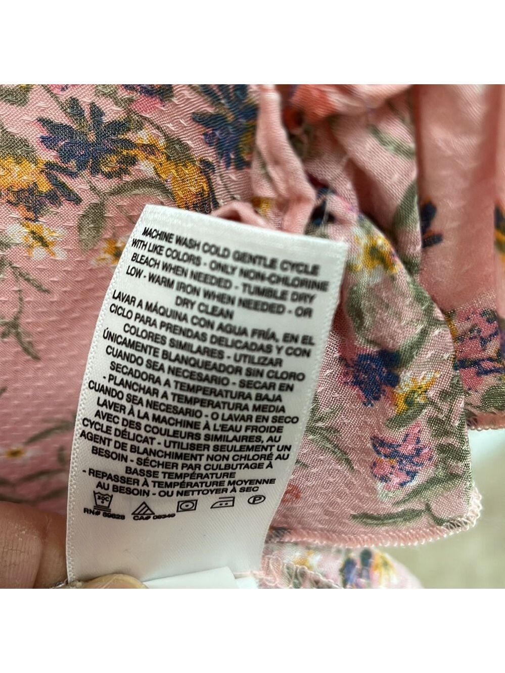 Jessica Simpson Floral Print Surplice top - Picture 8 of 8